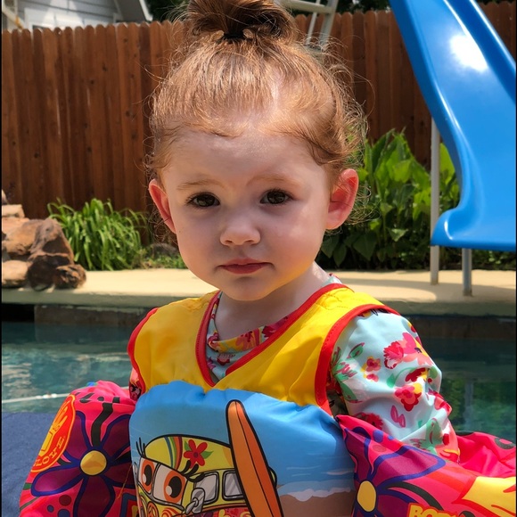 Meet your Posher, Lisa - Picture 2 of 8